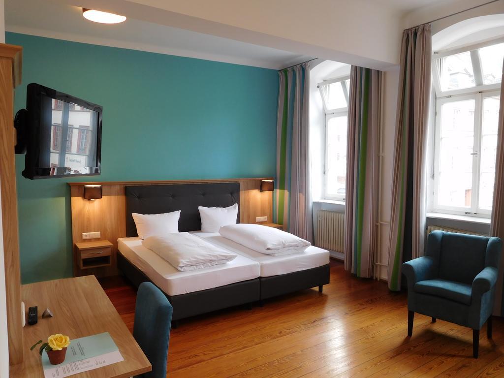 Hotel Am Kornmarkt Heidelberg Exterior photo